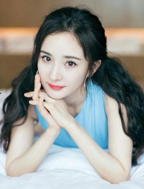 娱乐吃瓜旗下艺人名单,揭秘旗下艺人阵容，星光熠熠的明星家族